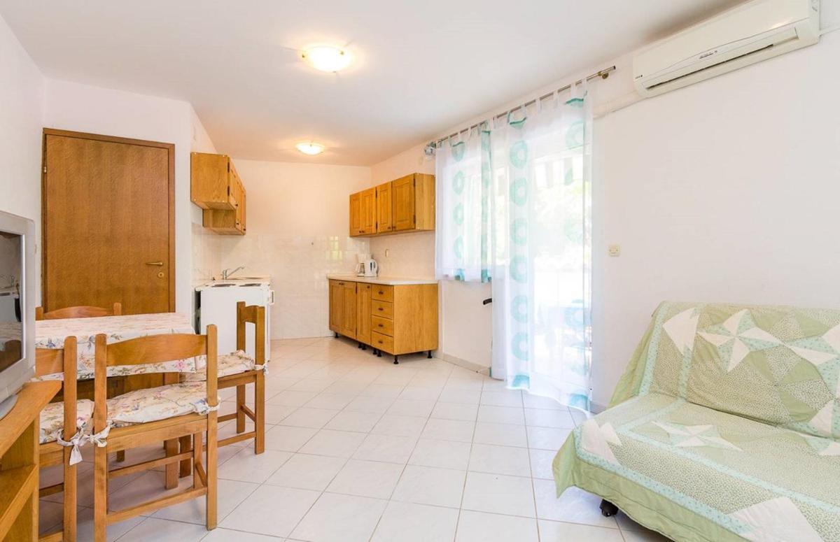 Apartments Vjera Медулин Экстерьер фото